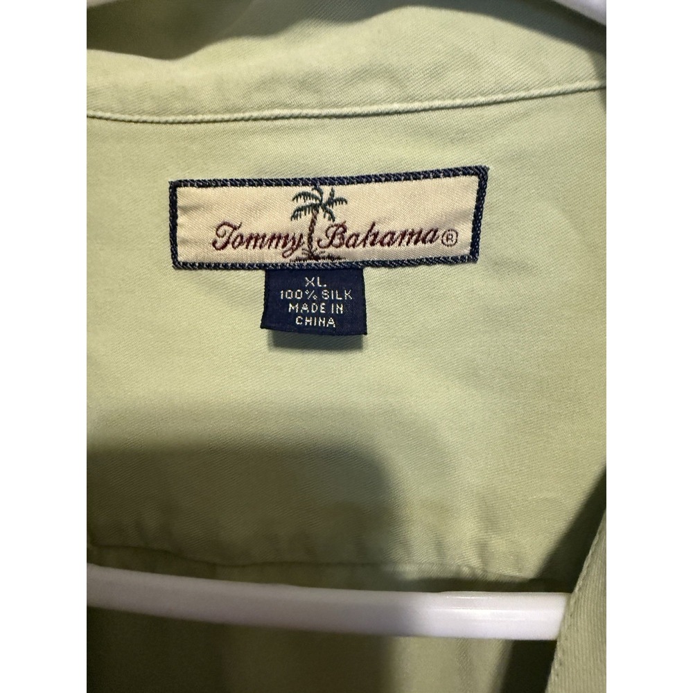 Tommy Bahama 100% Silk Size Xl - Picture 2 of 5